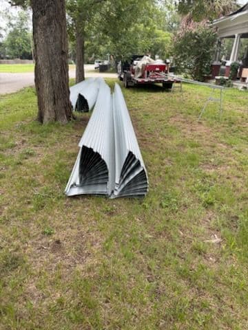 Gallery photos for Fentress Home Elevated with Metal Roof: Image #2